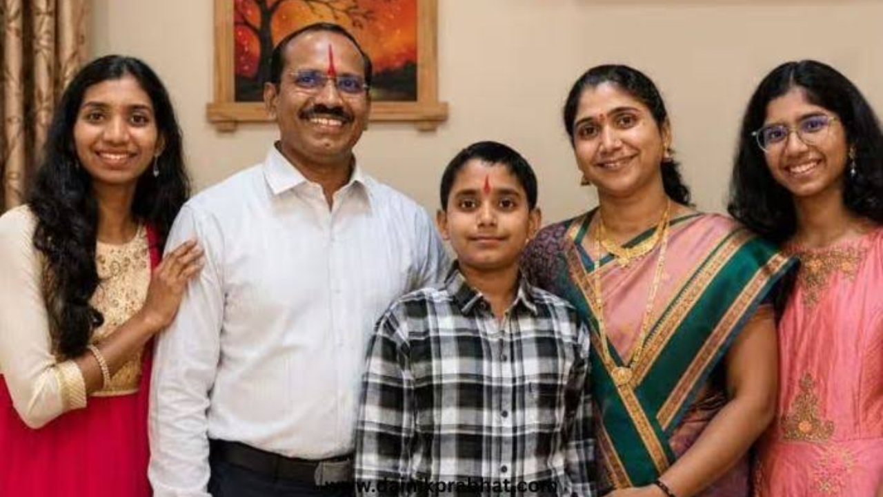 Shravani with her family.