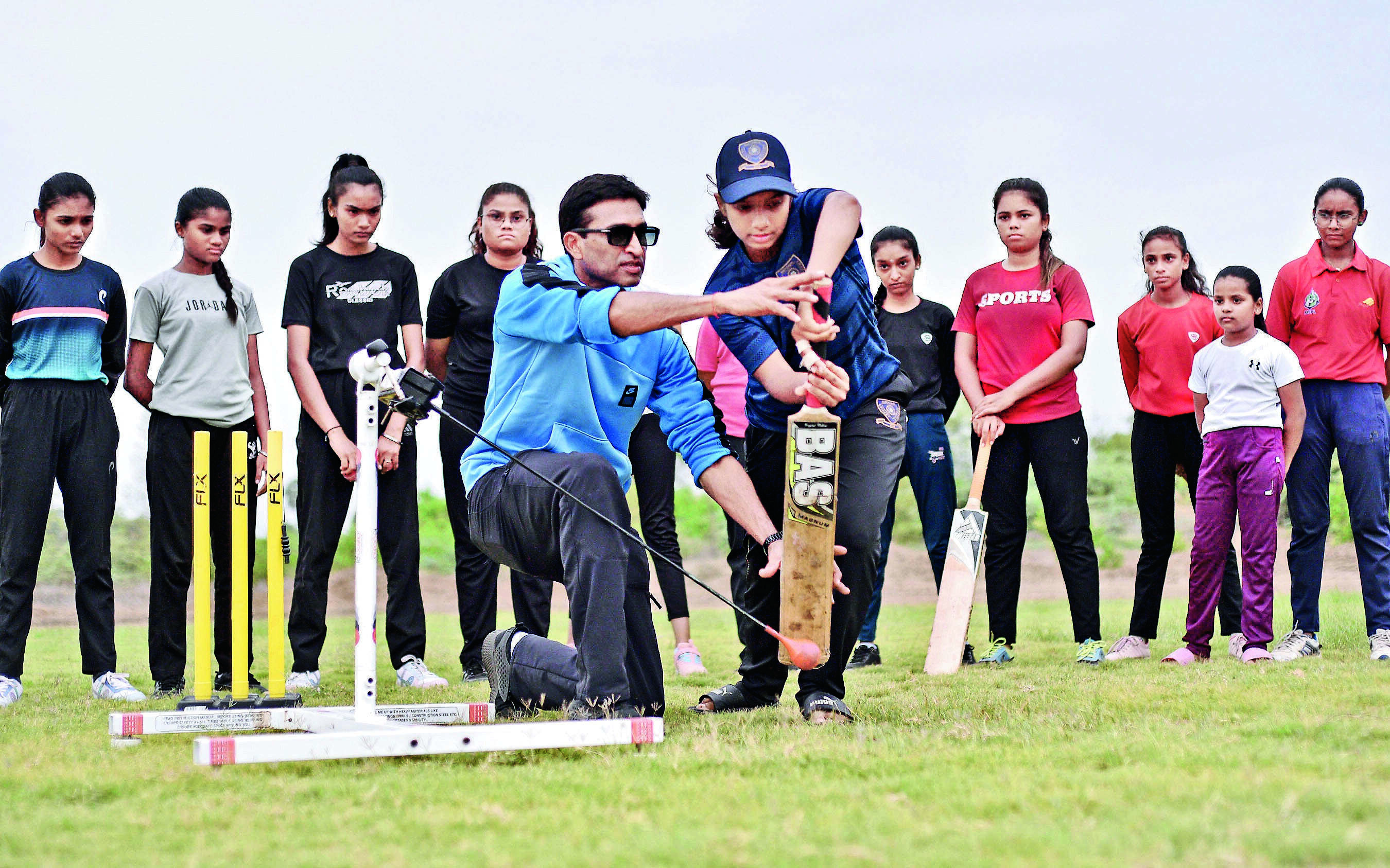 Cricket Coaching10-Dhansukh Patel-Umber.JPG