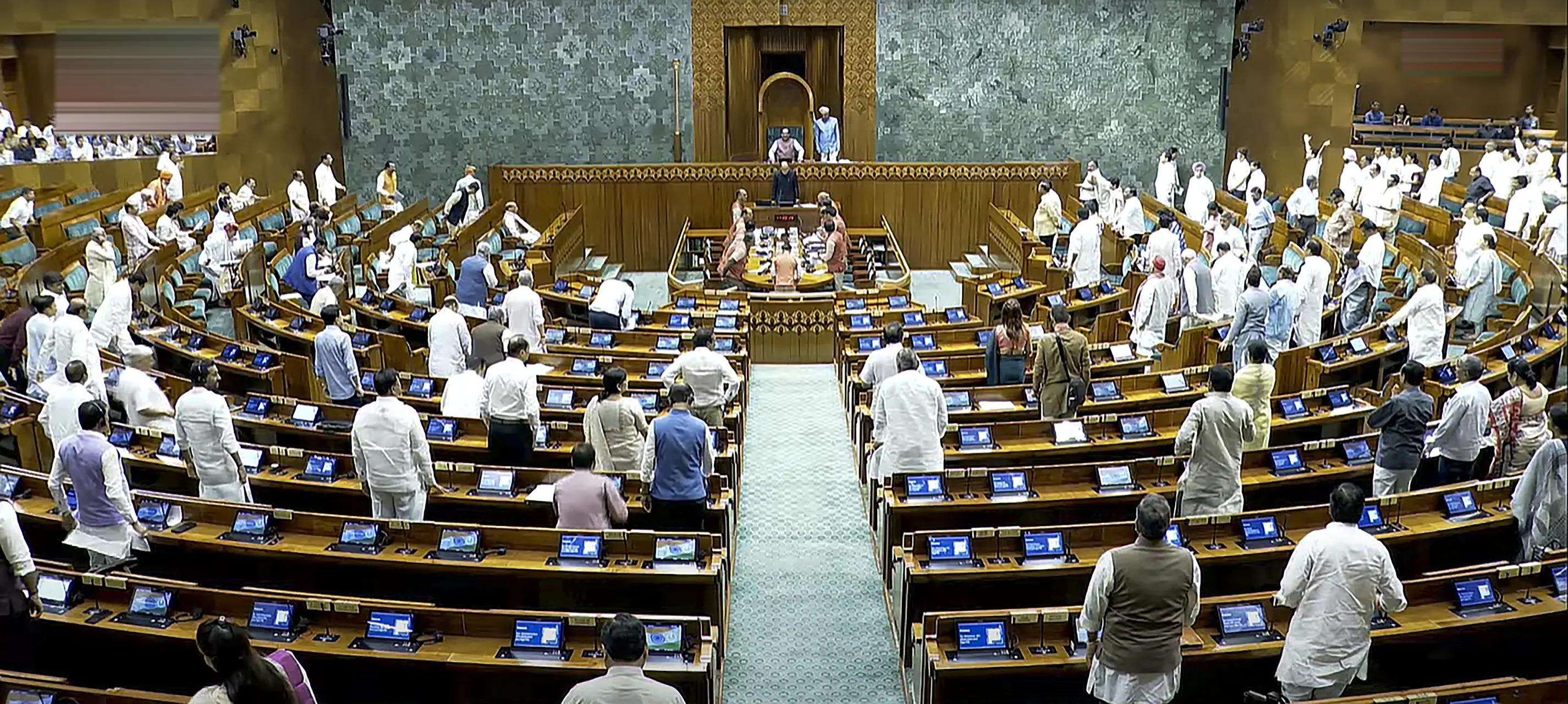 New Bill Proposes 3-Year Jail Term for Disrupting 'Vande Mataram' Rendition