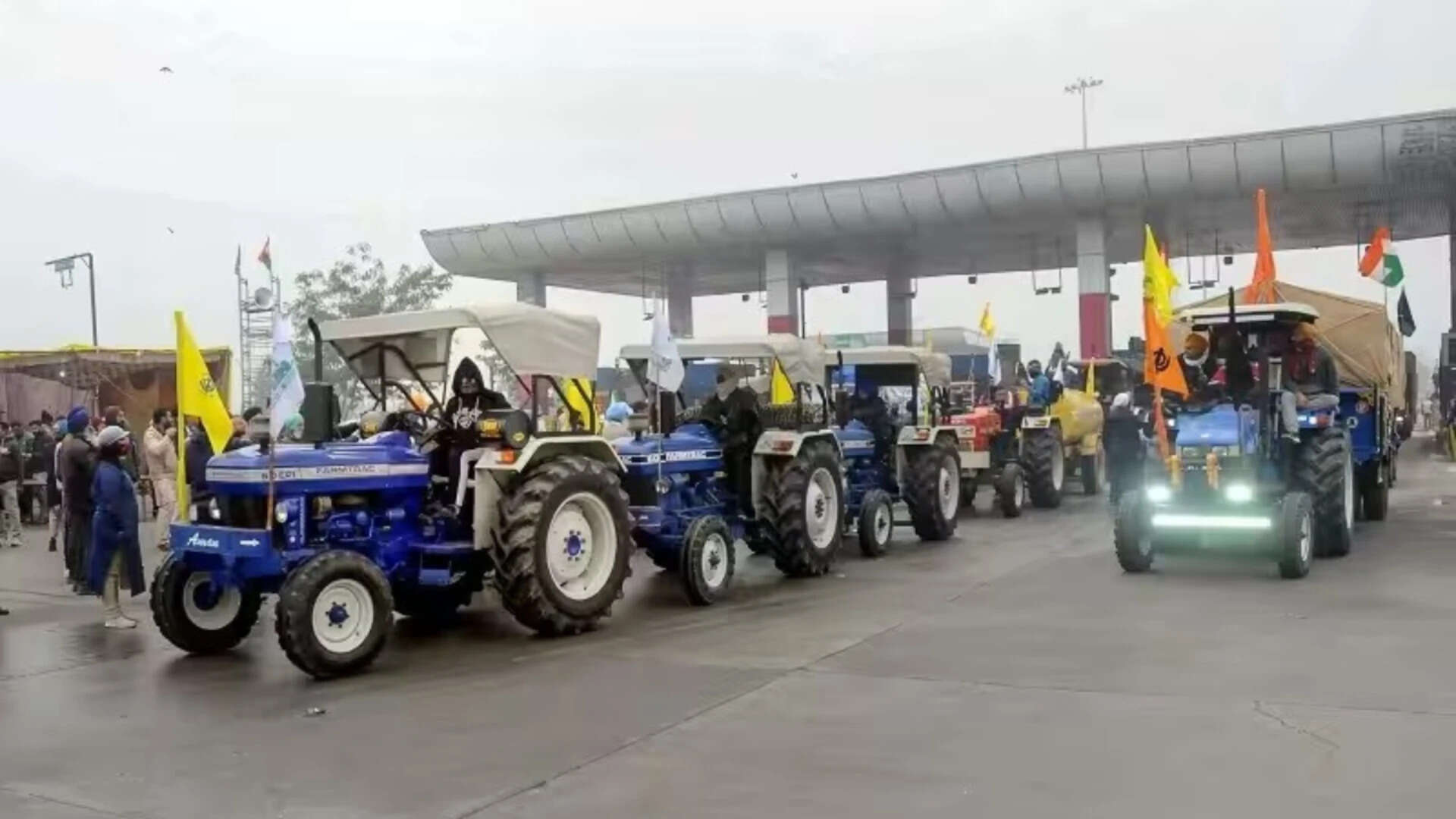 A section of farmers deviated from designated routes, triggering clashes with police in 2021.