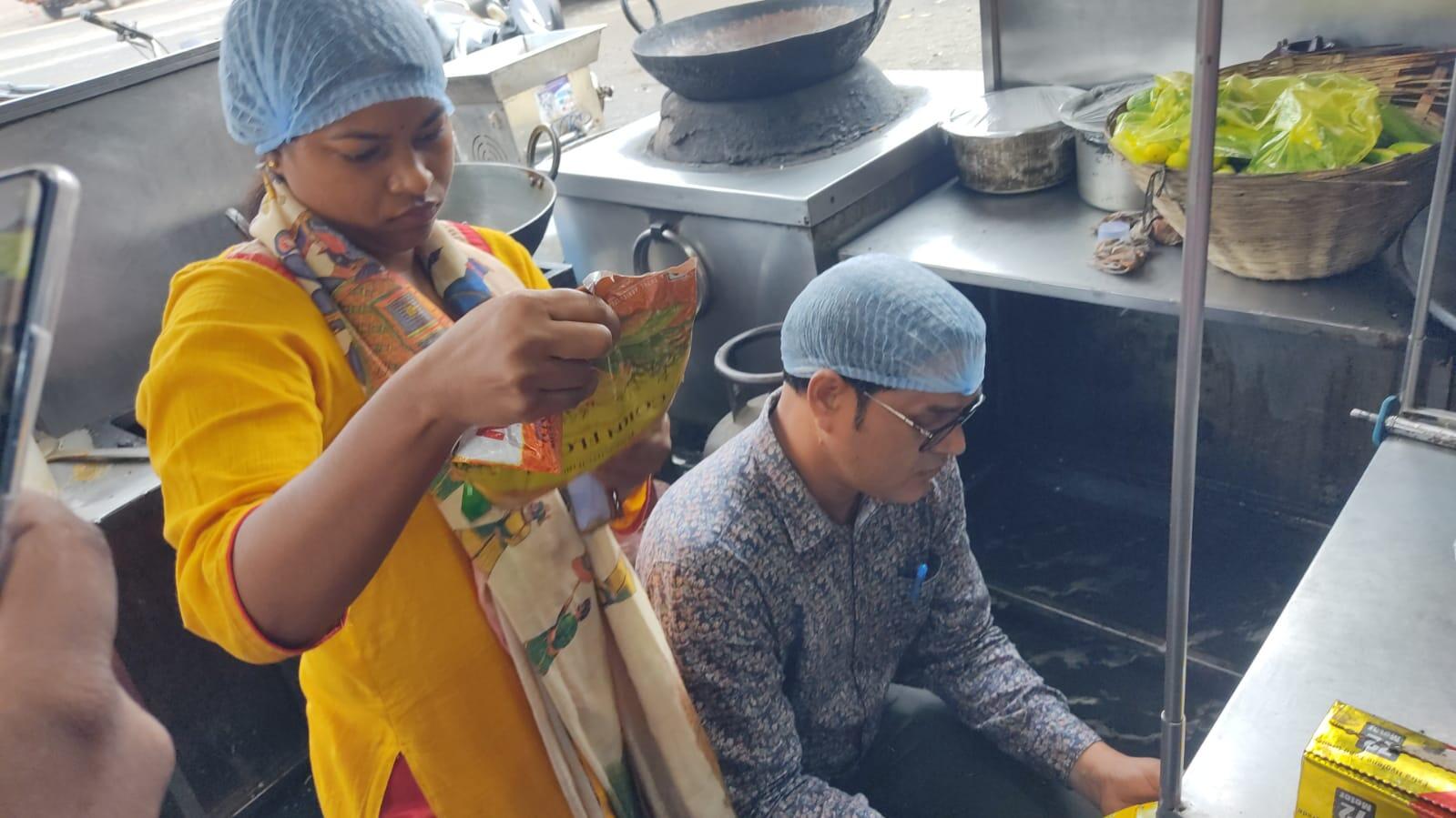 027a5df7-31d9-4c96-9c3b-27c034c518ed_Giridih_Food_Safety_team_2.jpeg