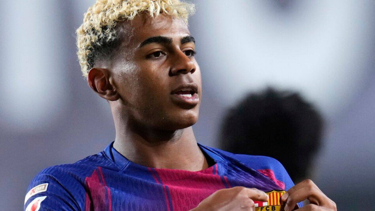Quote of the day by Lamine Yamal: “My mother had me at 16, and my father searched for ways to bring food home. That’s real pressure. All I have to do is…” – a powerful lesson on perspective, family sacrifice and why football is not the hardest battle his family has faced