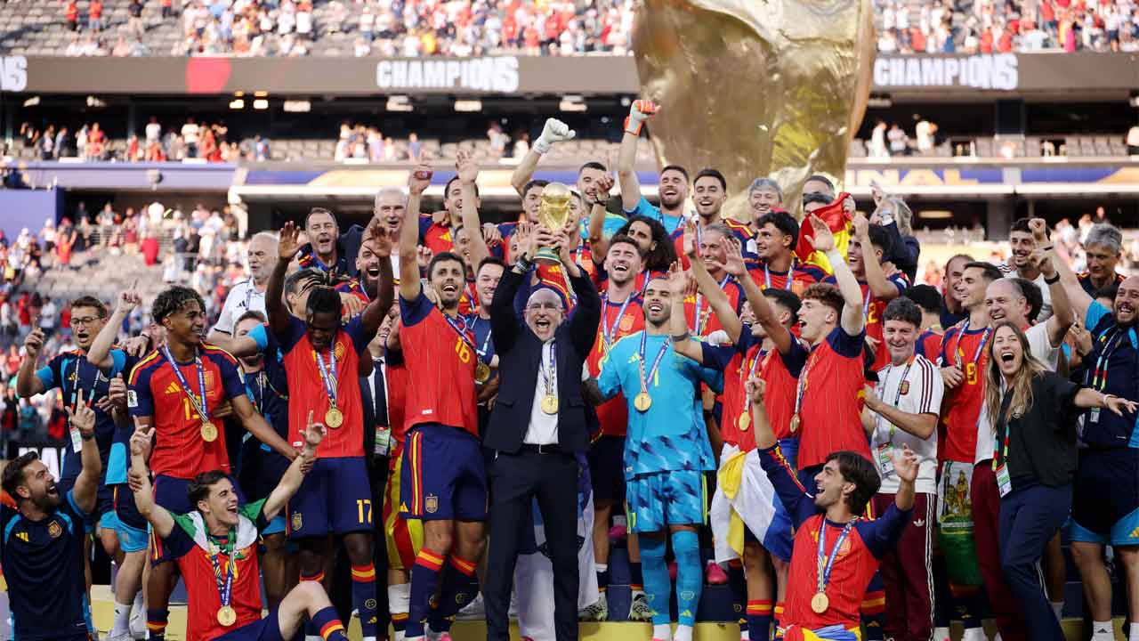 Luis de la Fuente, architect of Spain’s World Cup revival
