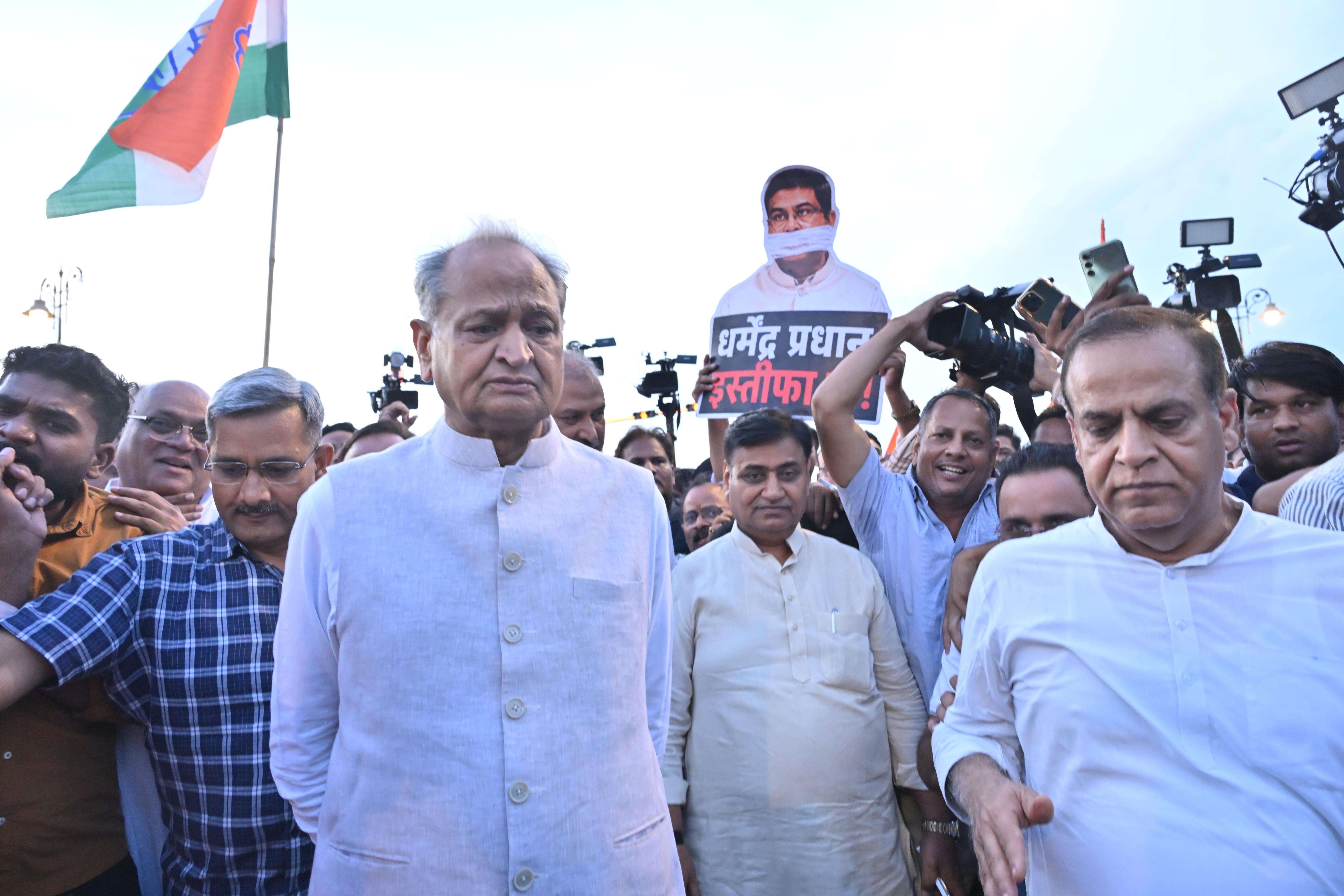 Former CM Ashok Gehlot and PCC Chief Govind Dotasara with party workers protested against NEET Paper Leak at Ambedkar Circle in Jaipur Tuesday (8).JPG