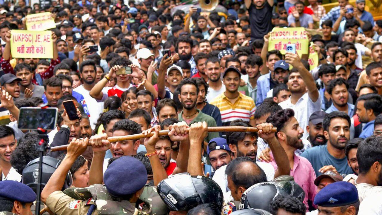 &lsquo;This is gundagardi: Uttarakhand HC raps police for stopping man on way to Delhi protest