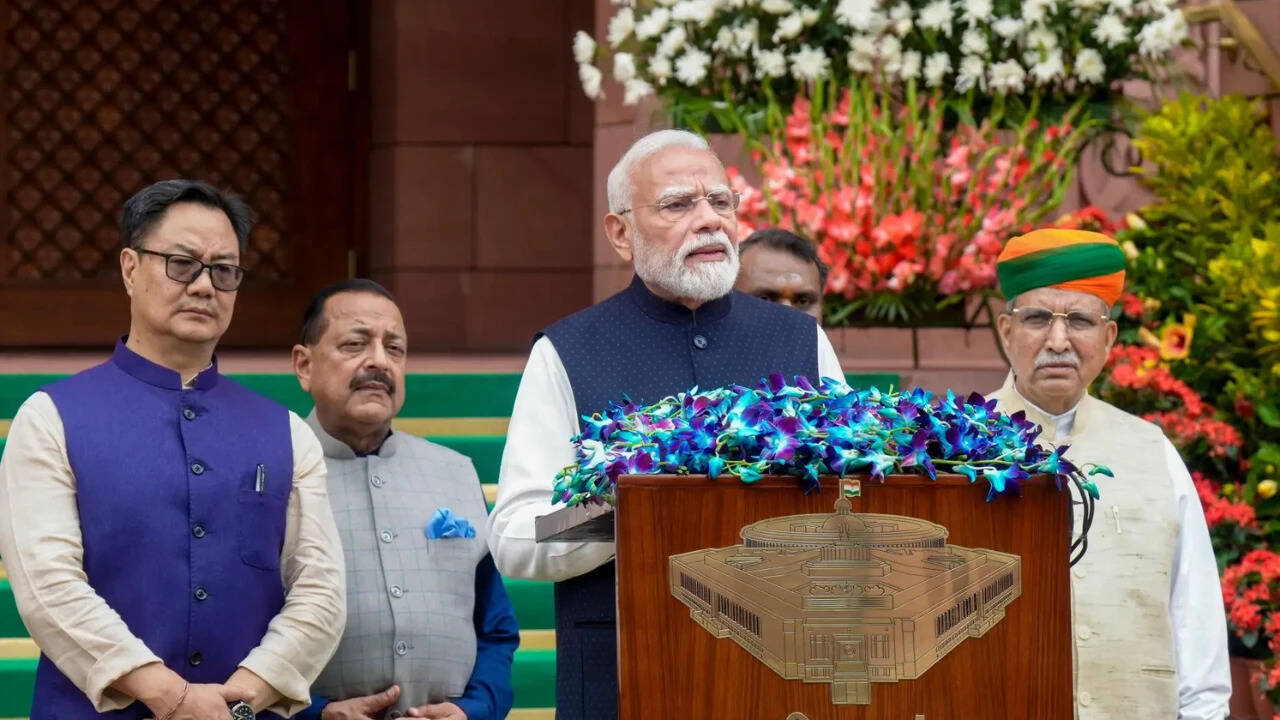 PM Vows Strict Action Against Exam Paper Leakers, Announces Reforms to Secure Exams