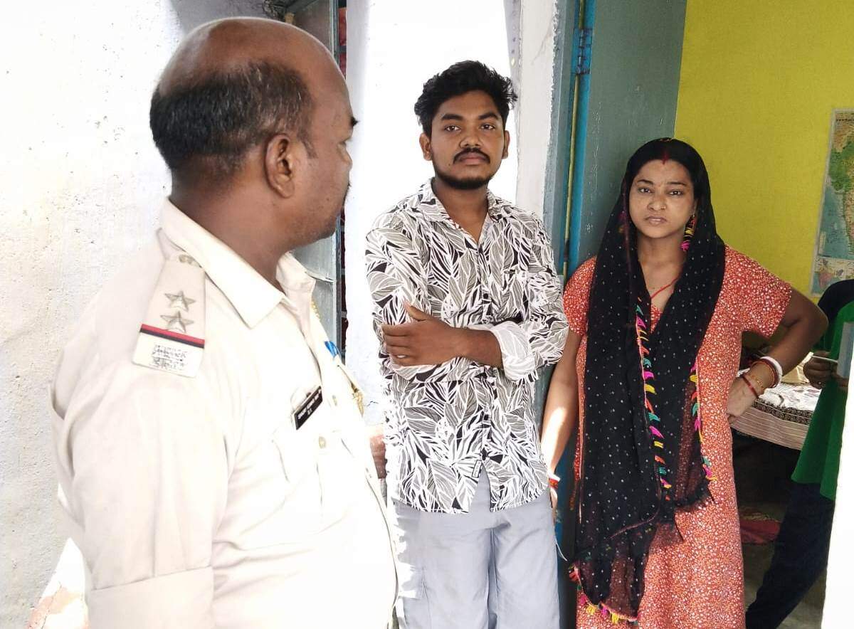 369ff984-28c6-47a4-b2c8-6c0fc13a97ac_Bokaro_police_verification_drive_4.jpeg