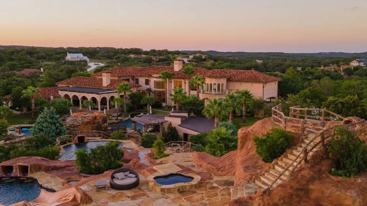 Tony Parker's 53-acre Texas estate