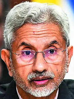 India blasts Pakistan for raising J&K, Indus issues at Asean meet