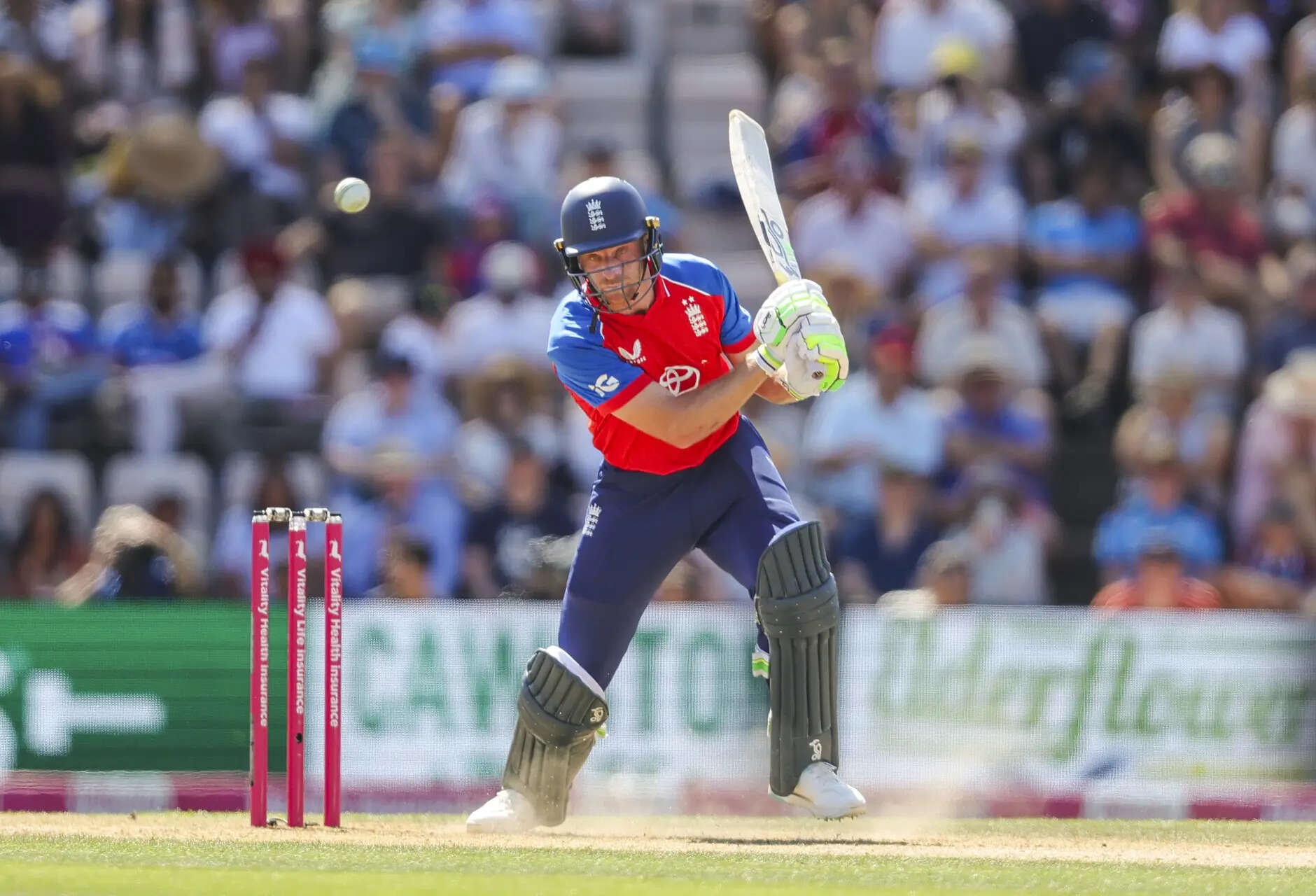 Jos Buttler scripts history, surpasses Chris Gayle on all-time T20 run charts