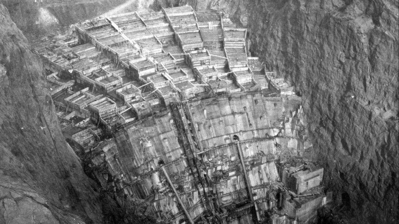 How did engineers stop the dam from overheating
