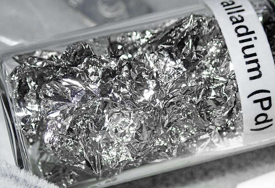 Palladium_(Element_-_46)_2