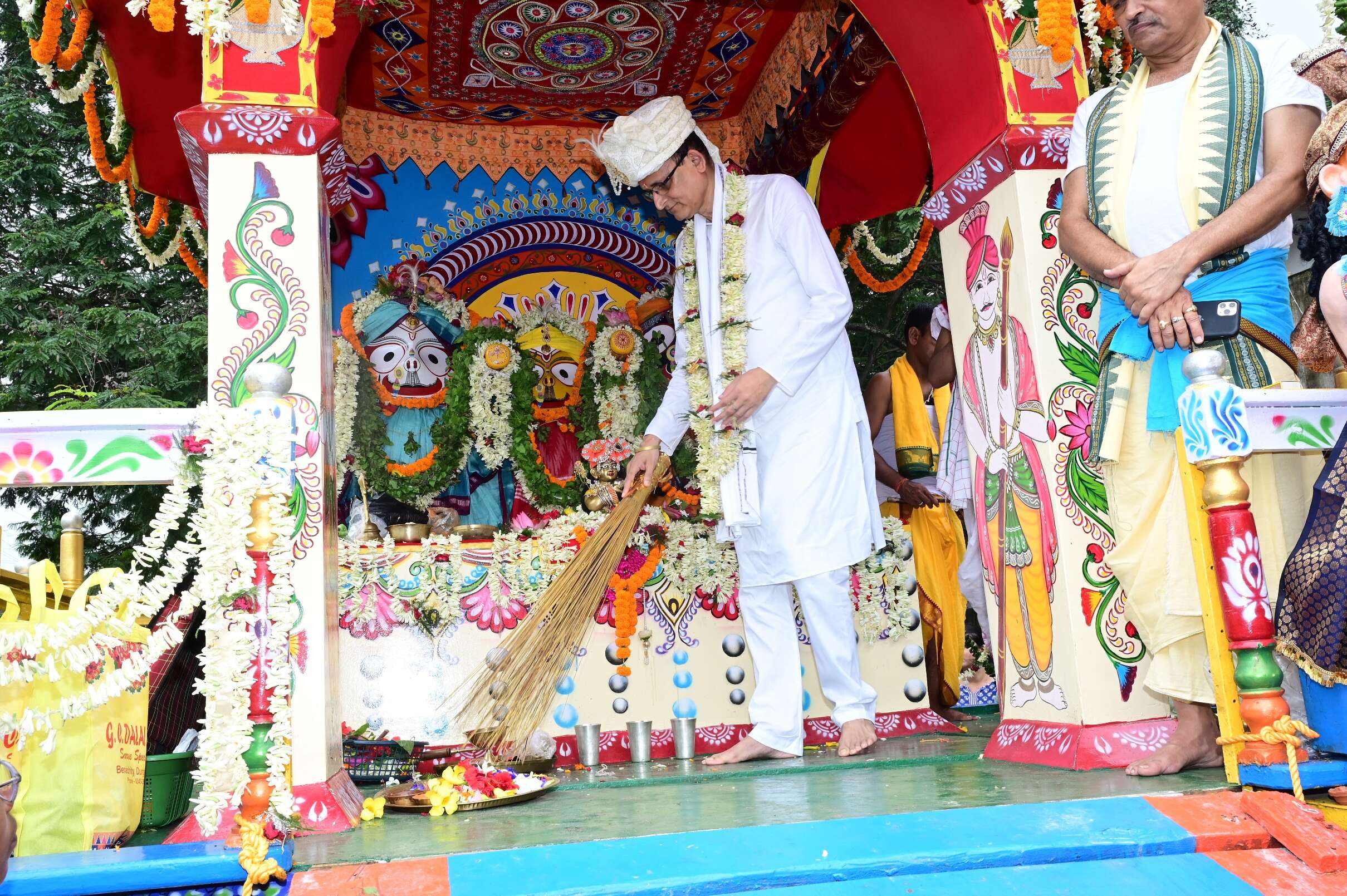 8f374f33-7370-48d8-bf2b-e981eb9ec49f_Rathyatra_5.JPG