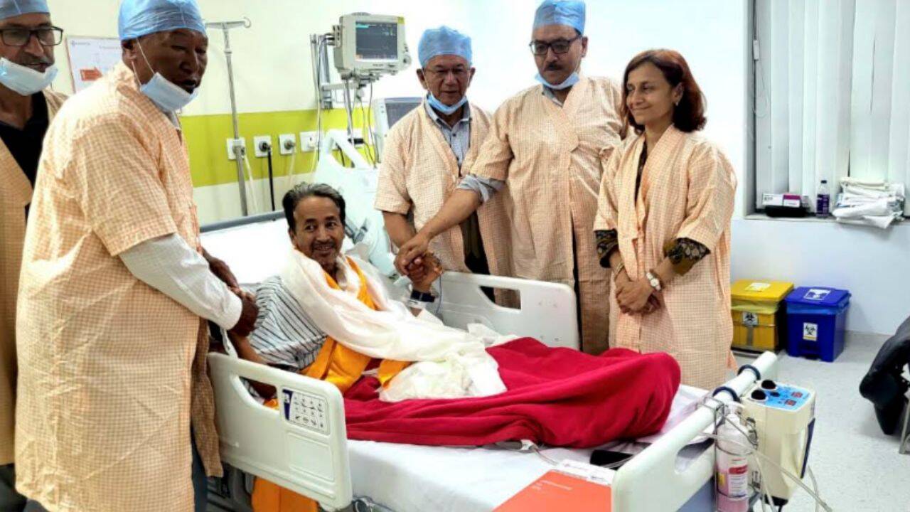Ladakh Activist Sonam Wangchuk Ends Hunger Strike, LAB Welcomes Move