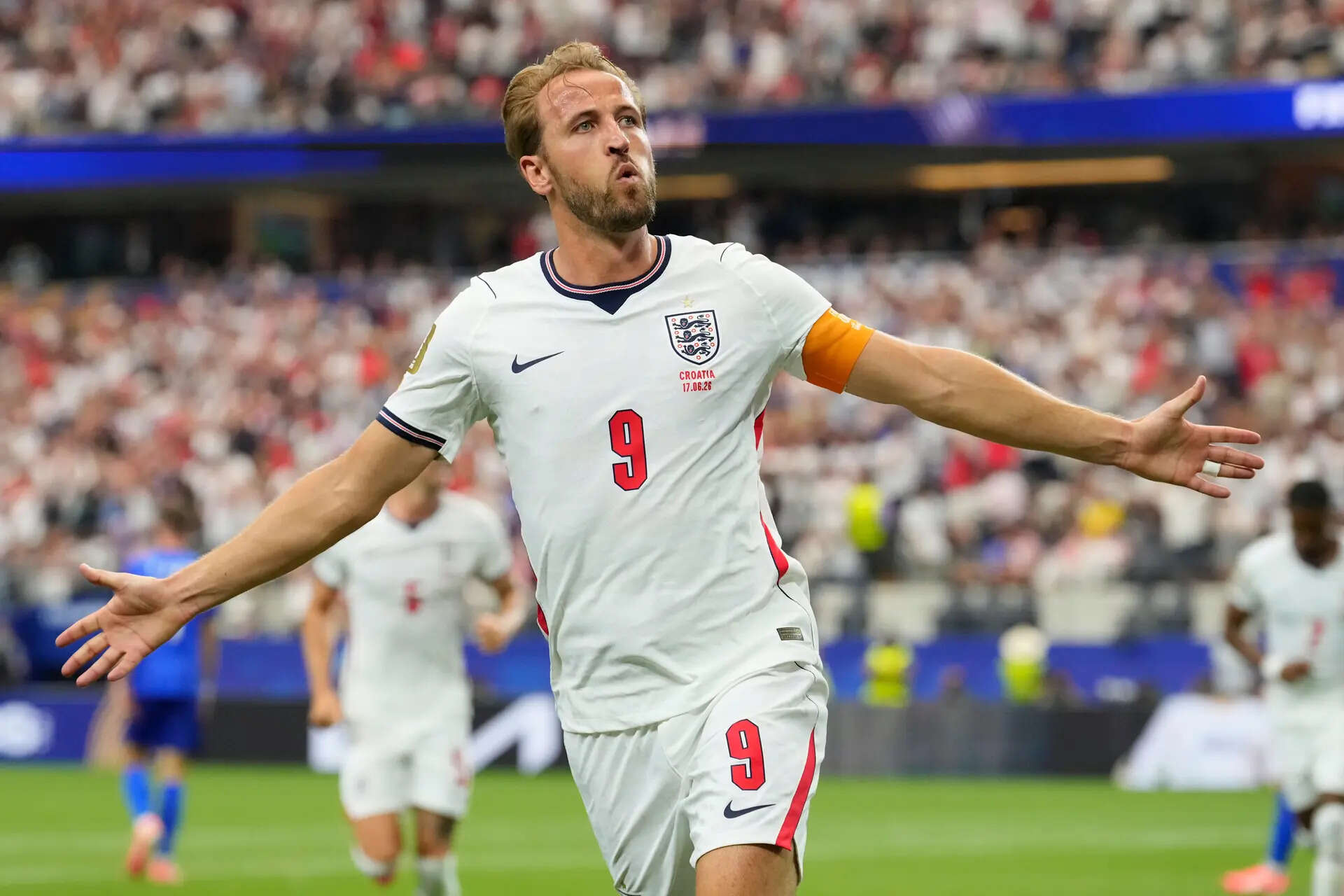 harry-kane-ties-englands-record-for-world-cup-goals-in-4-2-win-over-croatia.jpg