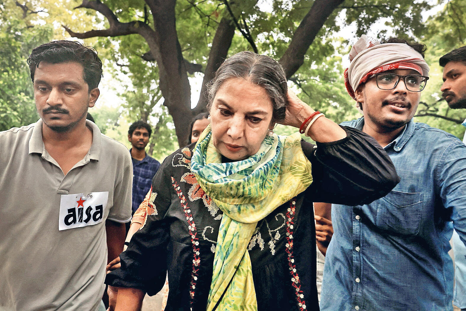 Shabana Azmi at Jantar Mantar, Delhi
