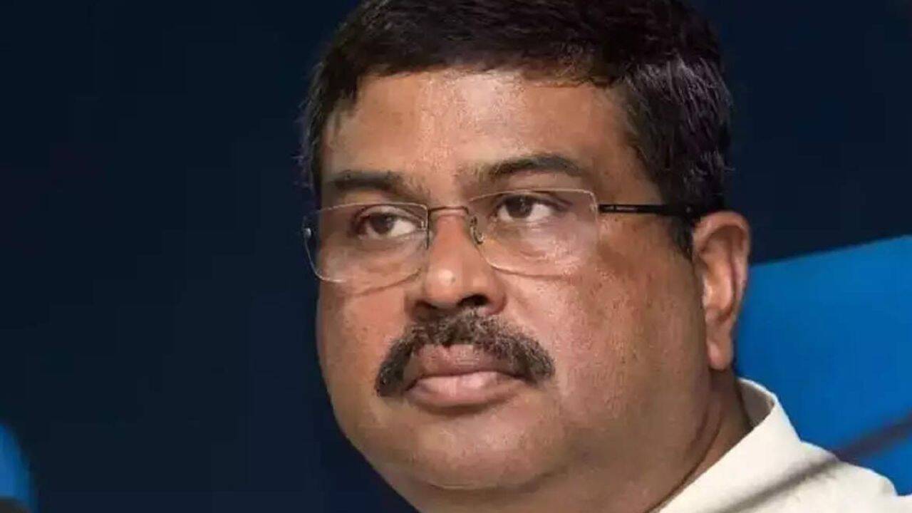 'Salute demonstrators ... Modi-Shah too will go': Oppn on Pradhan's exit