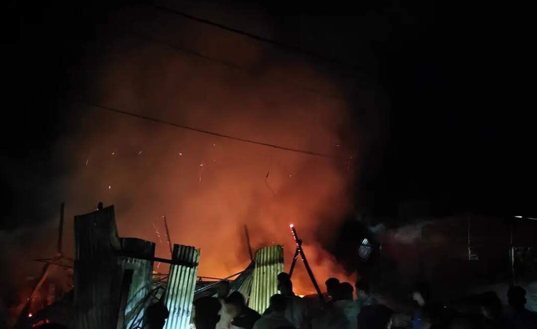 b262c193-9d96-40b3-9d86-362196ebf2ff_Devastating_fire_in_Jaikrishnapur_market_Hailakandi_district.jpg