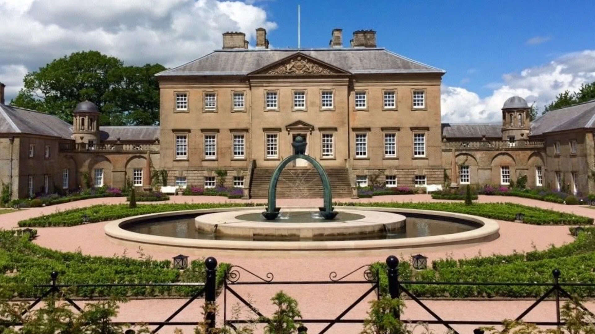 Dumfries House