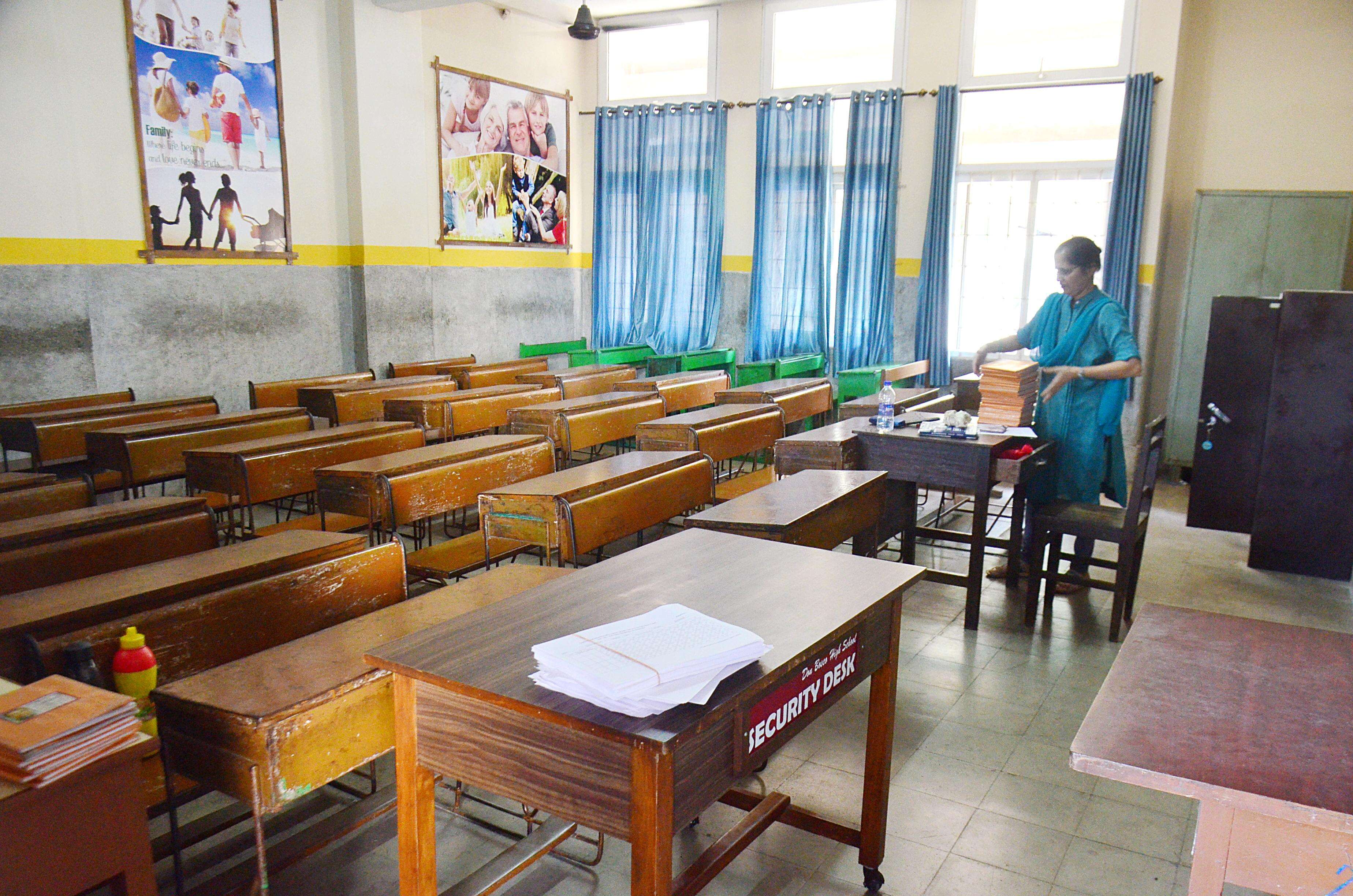 Maharashtra govt to minority schools: Don’t demand minority certificate at admission