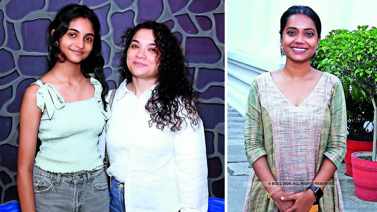 (L) Pranika Vijay and Komal Vijay (R) Swetha