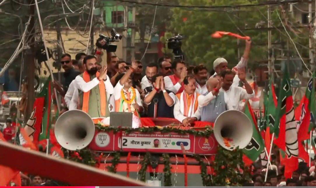 49a34e08-6e01-4eda-9392-127025f340b4_CM_Samrat_Choudhary_with_BJP_president_Nitin_Nabin_and_others_during_a_roadshow_in_Patna_on_Monday.jpeg