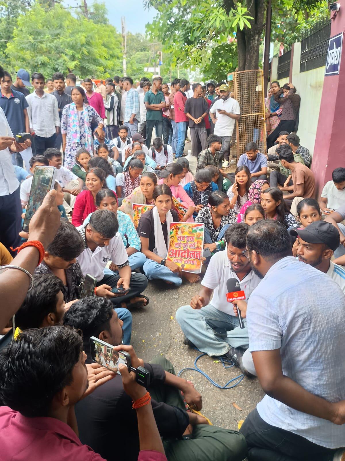 af377aa0-d595-49ae-98c7-9707abfd48ab_students_protest.jpg