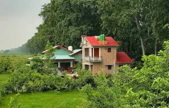 563e663c-837d-4105-b3ef-d2641d152f07_Resort_in_close_proximity_to_PRTs_core_forest.jpg