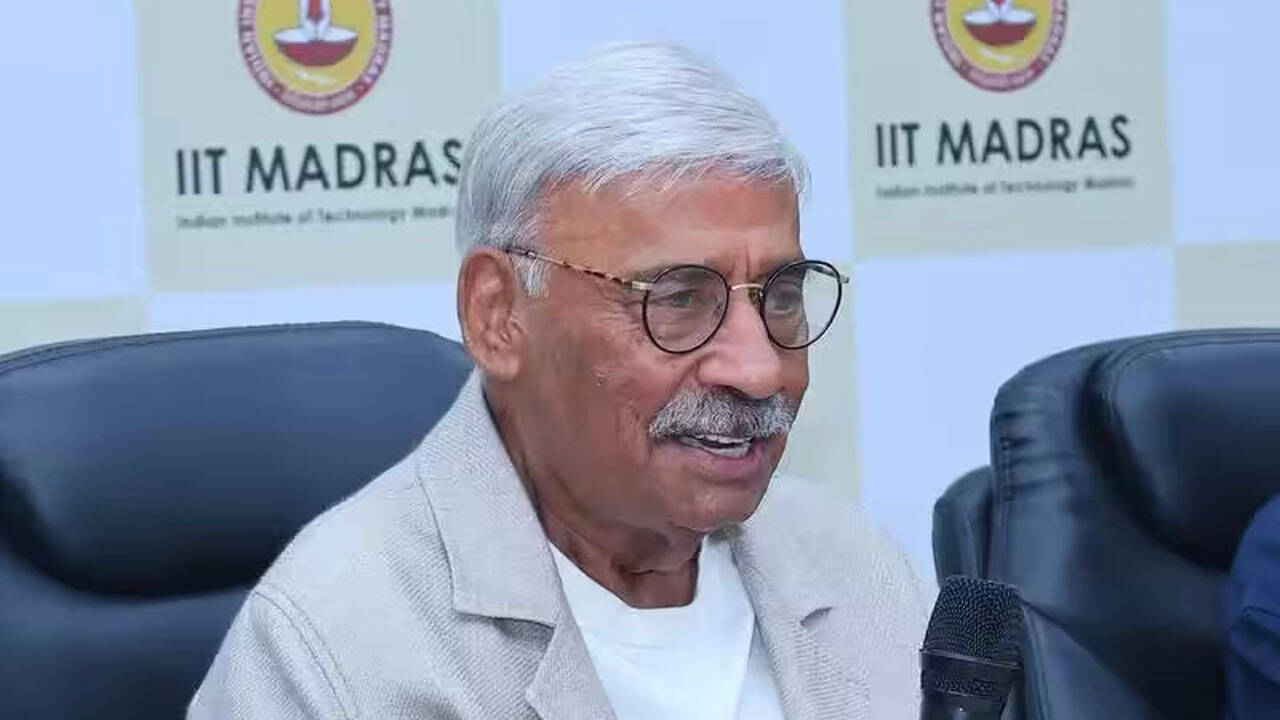 He built a Rs 4,200 crore company, then gifted shares worth Rs 228 crore to IIT Madras; now the IPO has created history