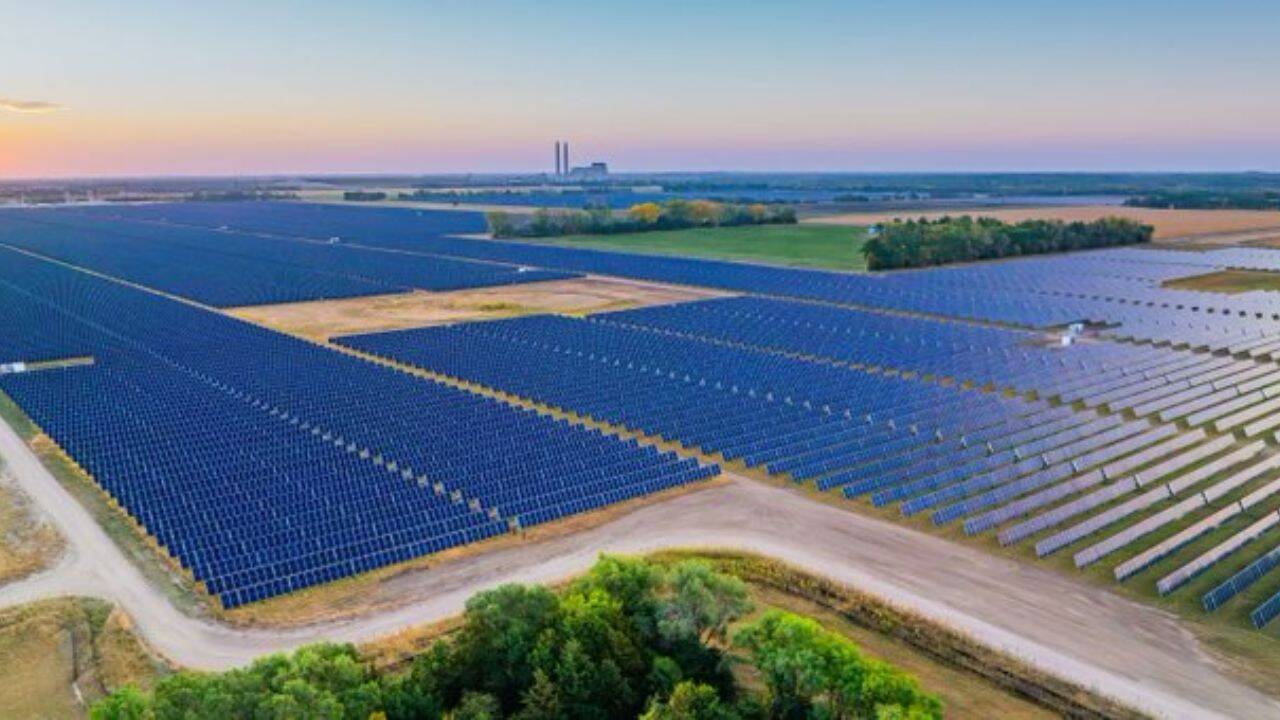 Minnesota coal plant’s wires now carry solar power to 150,000 homes