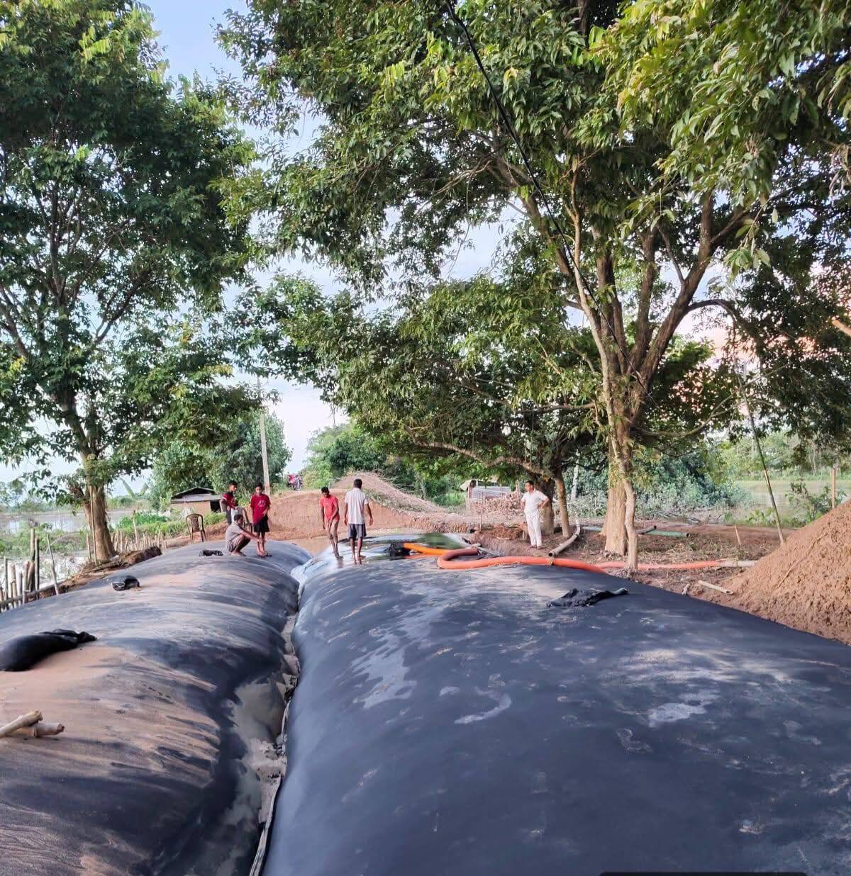 56dc1d0f-0d32-403a-a620-9b7dfbf37767_Geo_bags_Jorhat_embankments.jpg