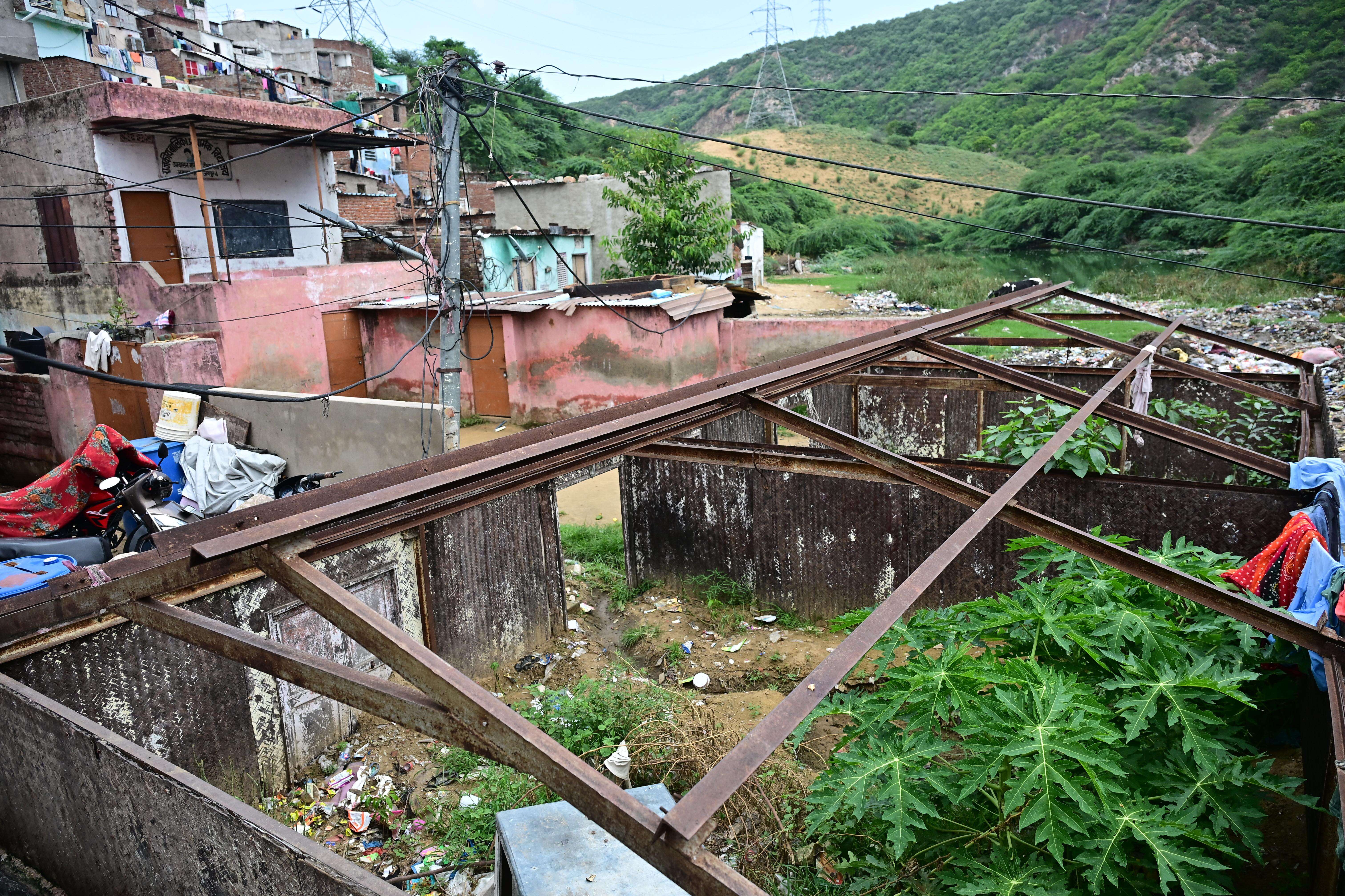 Jawahar Nagar Slum Area (Bhagirath) (7).JPG