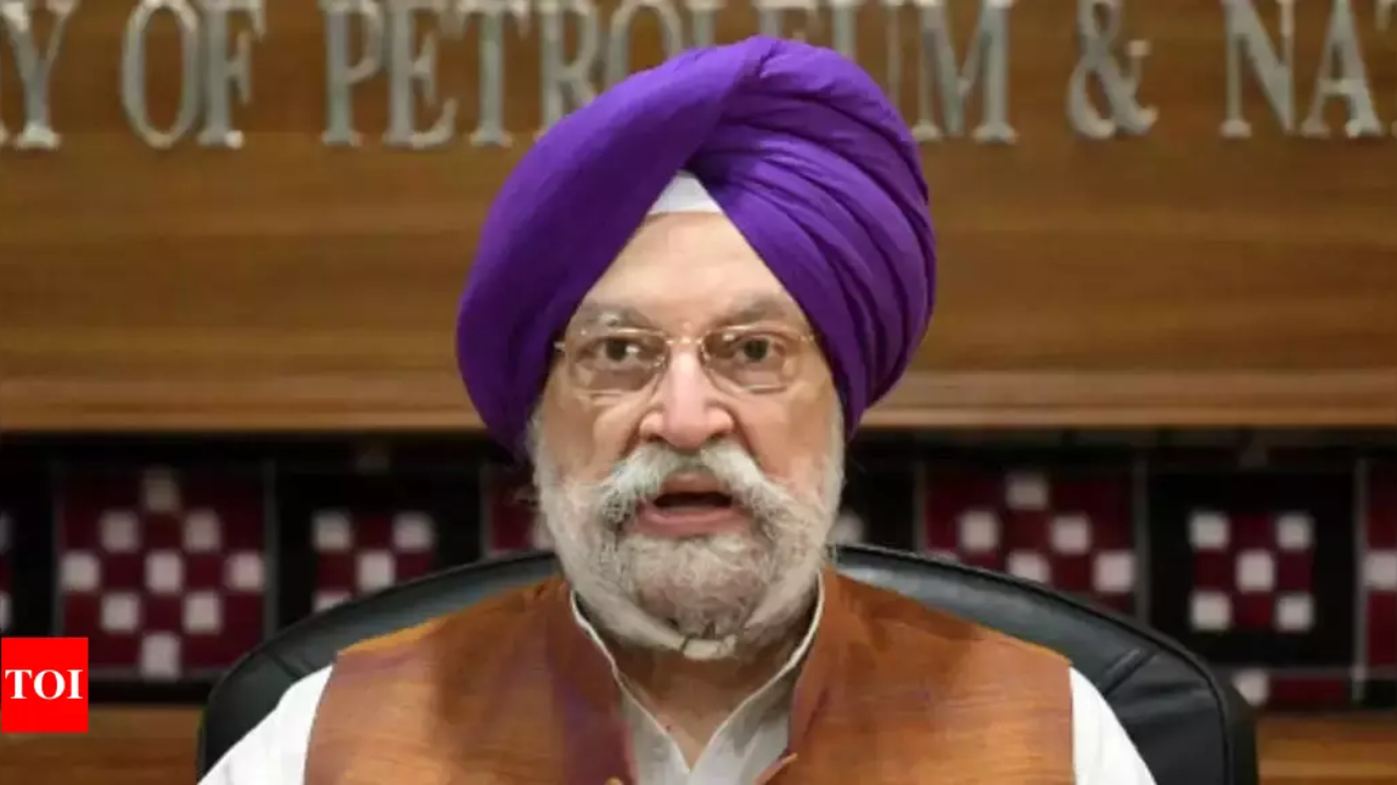 Petrol would've hit Rs 125/litre in Delhi without ethanol blend, says govt