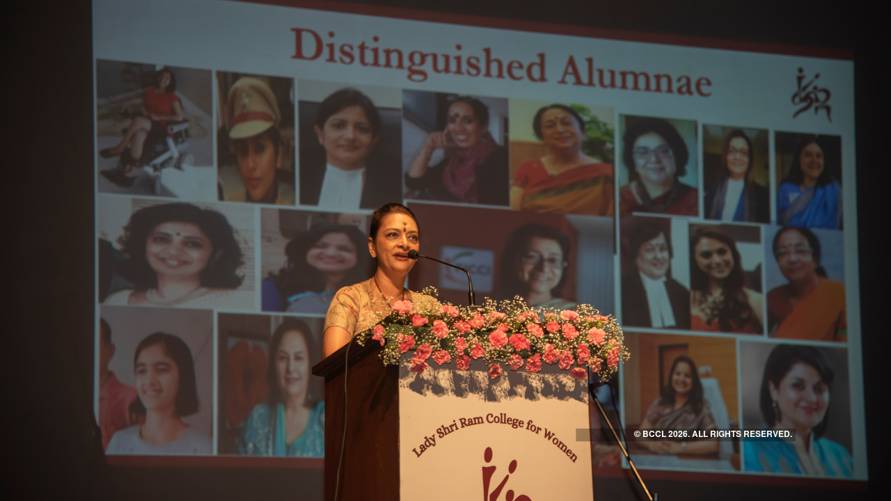 Prof. Kanika K Ahuja, principal of LSR shared short inspirational stories for students and explained what the magic of LSR is like