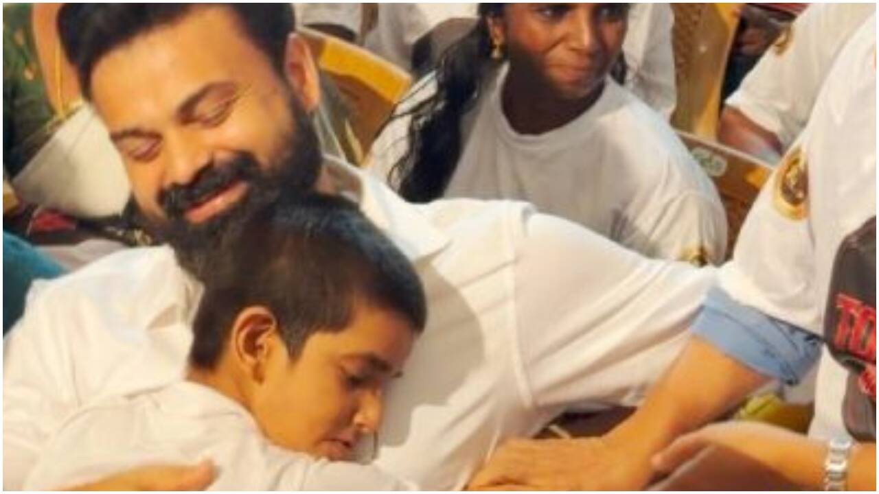 Kunchacko Boban wins hearts; Young fan hugs and kisses the 'Unmadham' actor. FB
