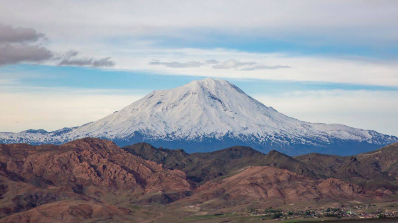 Mount Ararat<br>