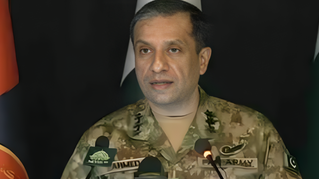 Pakistani military spokesperson makes remarks on “kaafirs” and accuses India of terrorism