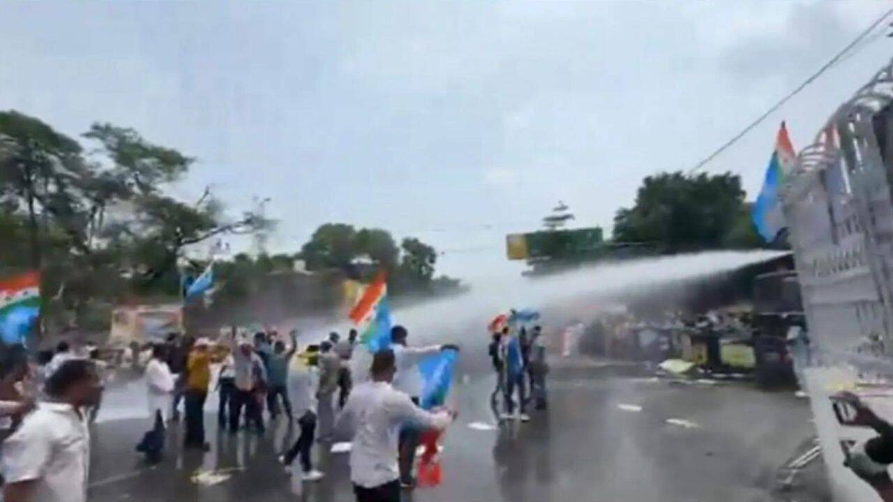 Patna students renew protest over NEET stir arrests, demand release of friends