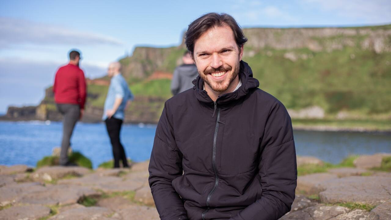 Índian man in Ireland explains why many don’t return home