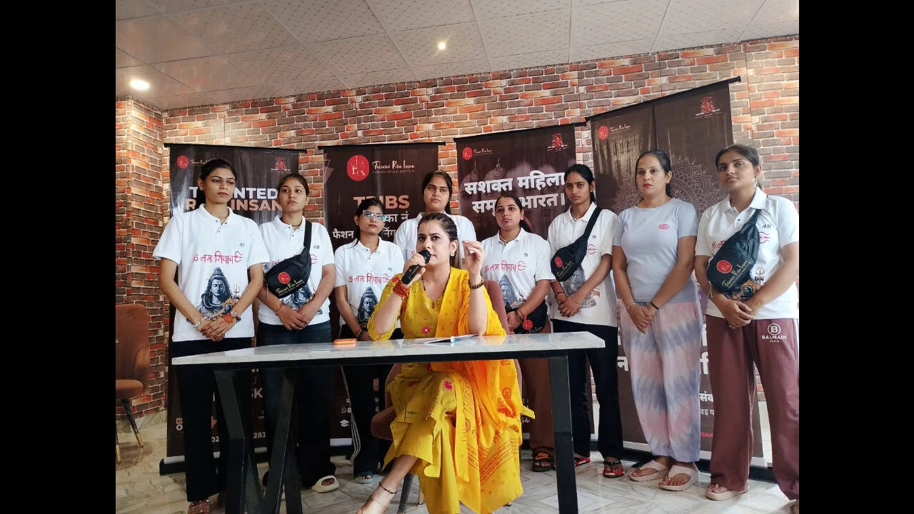 Ritu Insan begins ten-day Kavad yatra in Haridwar to promote women’s empowerment