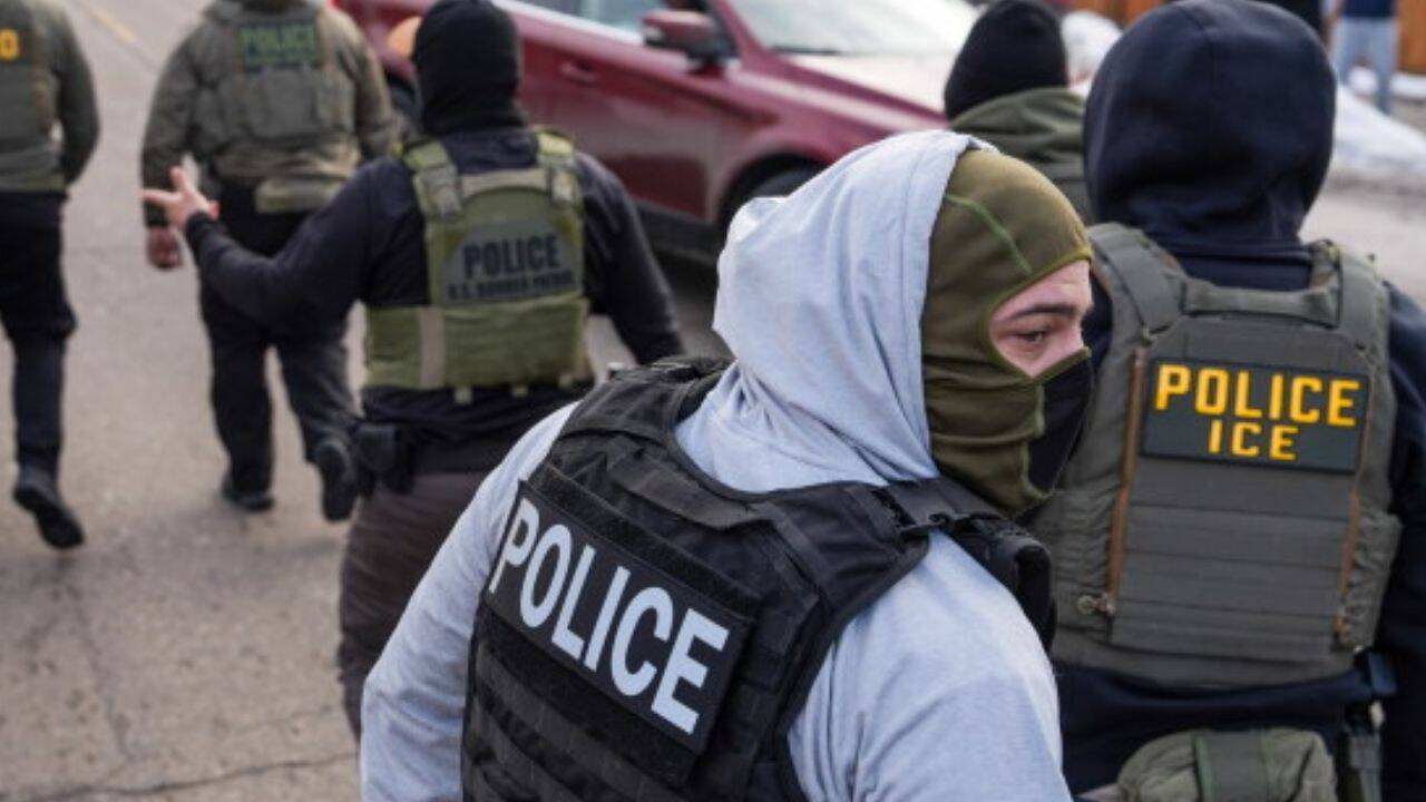 US judge blocks New York's ban on ICE officers wearing face masks
