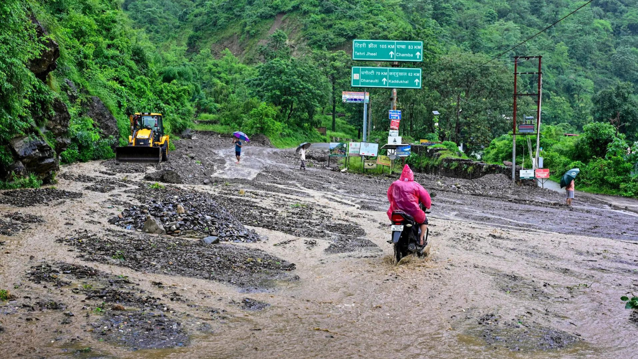 Dehradun schools and Anganwadi centres to remain closed today amid heavy rain alert