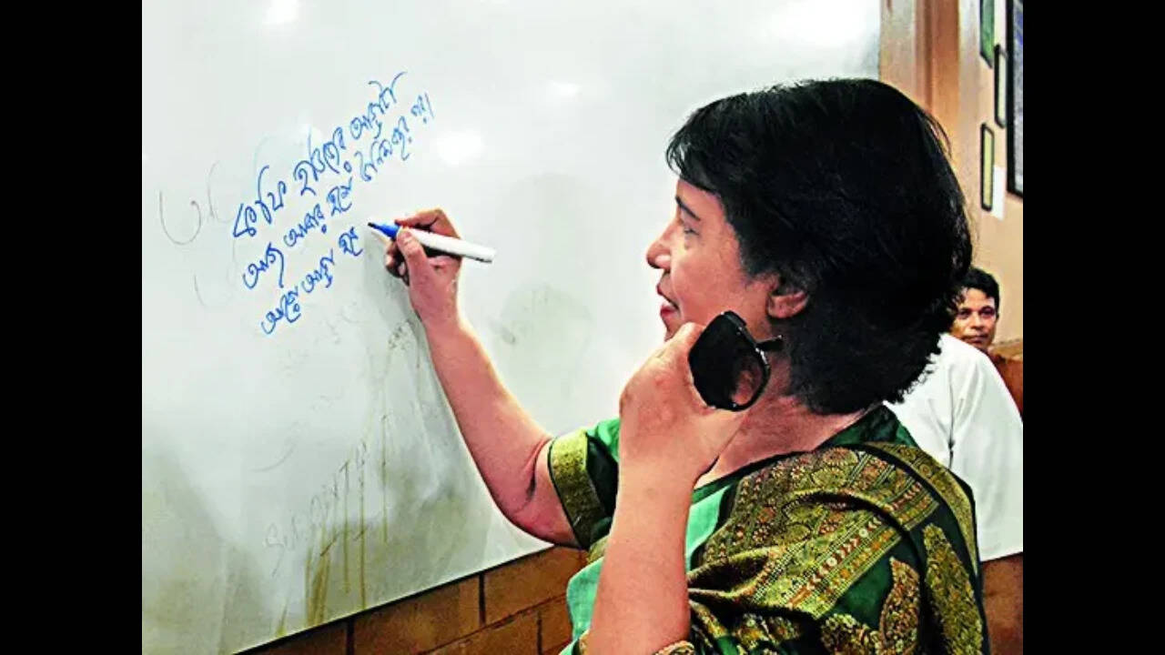 Back at Coffee House after 19 years, Taslima says ‘more adda will happen’ over pakoras, infusion