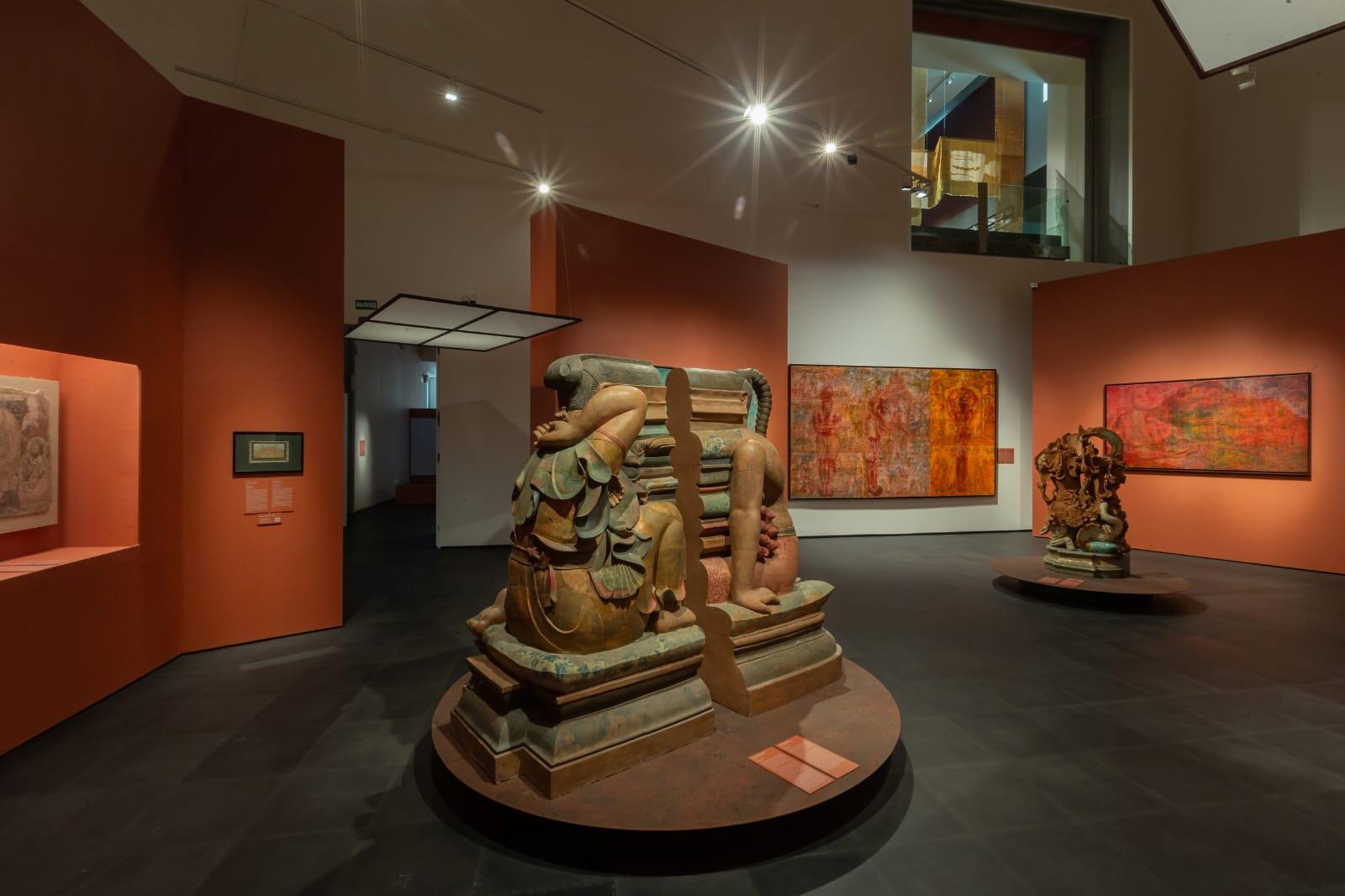 Indian contemporary art enchants at Hermitage Museum