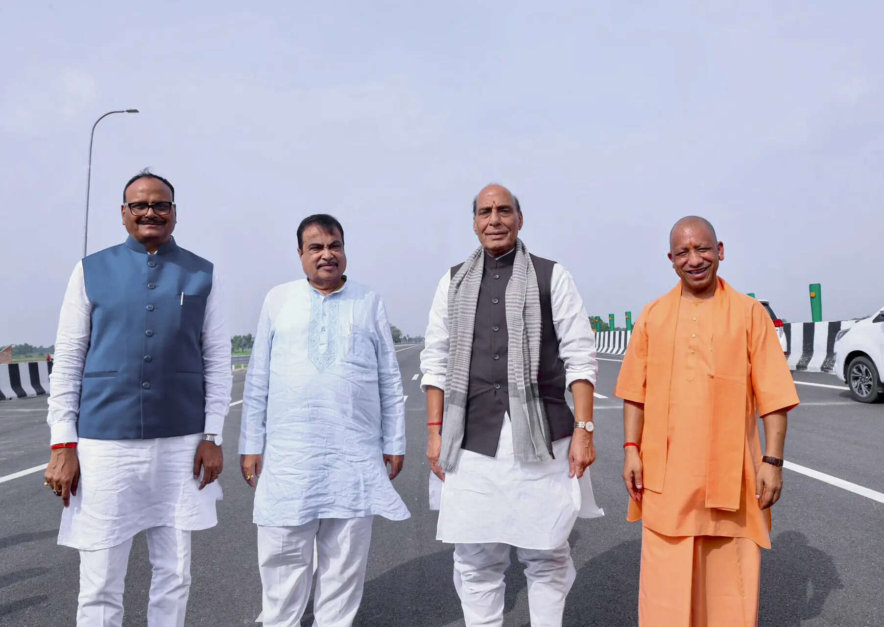 Rajnath, Gadkari, Yogi inaugurate Lucknow-Kanpur Expressway