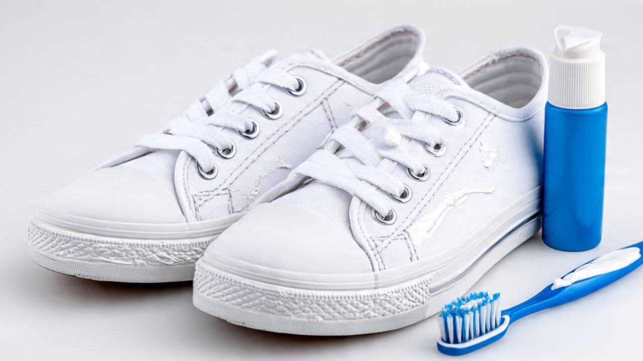 Use white toothpaste<br>