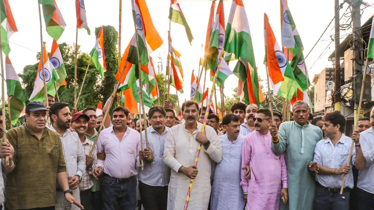 BJP distances itself from ‘anti-women’ slogans raised at 370 event in Srinagar