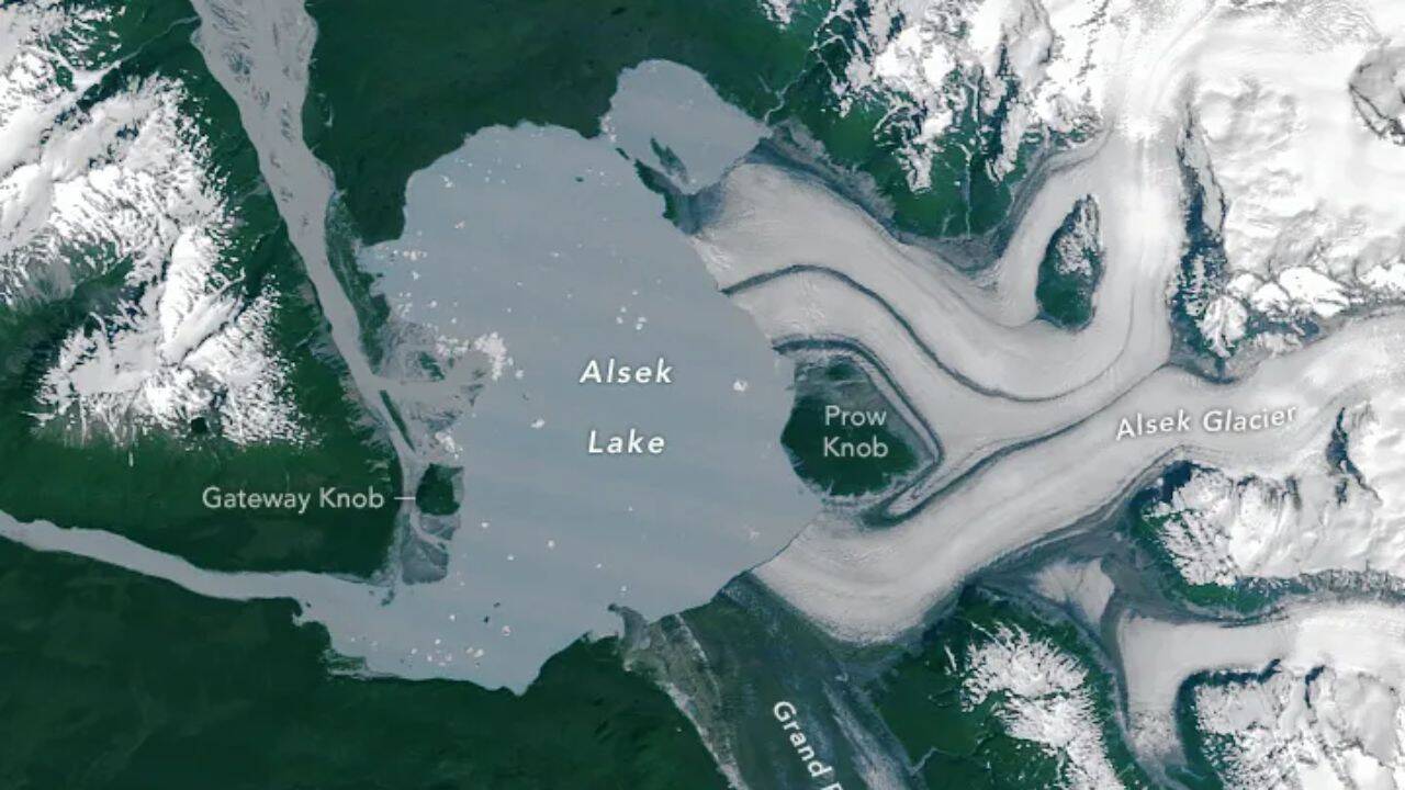 New island has emerged in Alaska after a glacier melted away
