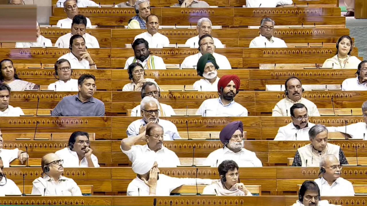 'Support party's stand': Cong issues whip to MPs ahead of FCRA Bill discussion in Parl