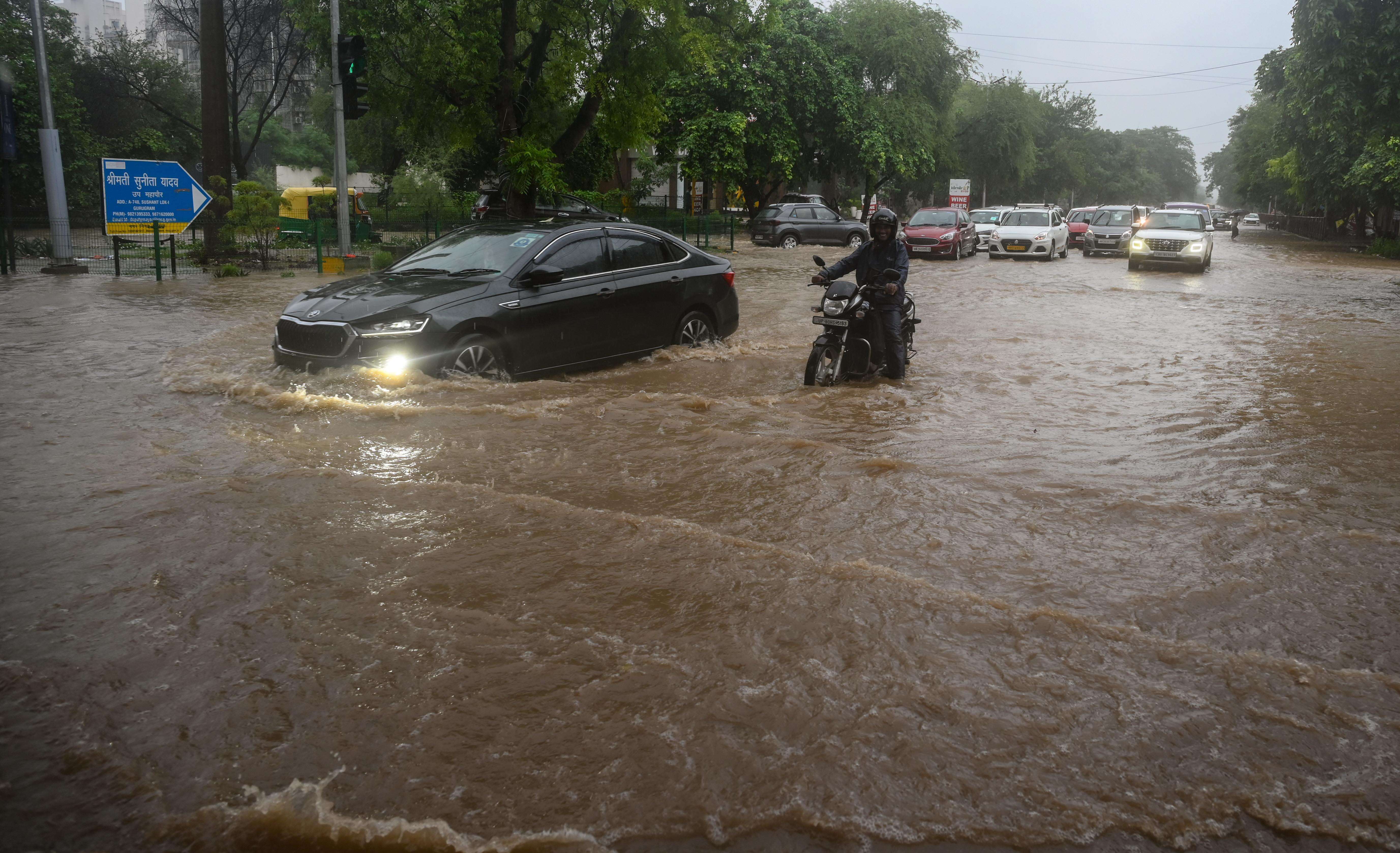WATERLOGGING_GURGAON-9.jpg